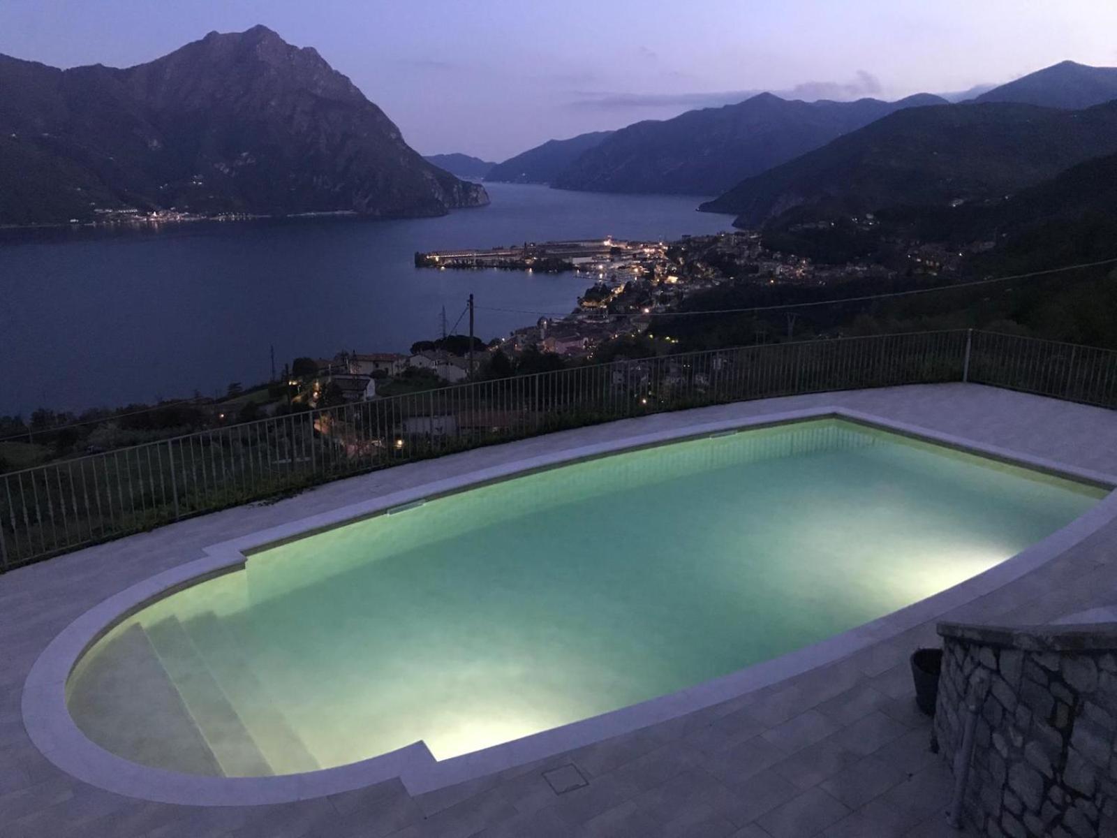 Apartamento Il Bacio Del Sole Lovere Exterior foto